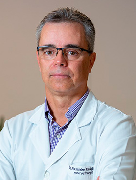 Dr. Alexandre Raváglia